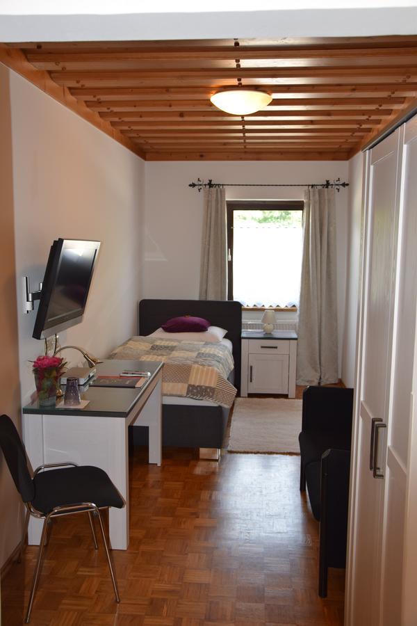 Landgasthof Steinmuehl Hofbauer Fruehstueckspension Und Campingplatz Вайдхофен ан дер Ибс Екстериор снимка